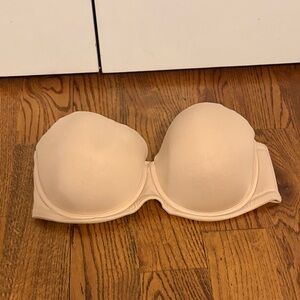 Wacoal Seamless Nude Strapless Bra Size 42DD